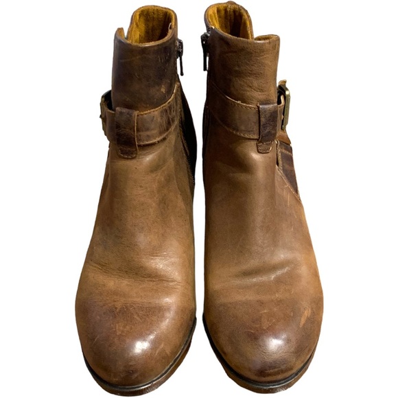 BOC Shea Distressed Leather Booties in Size 11 - Picture 3 of 5